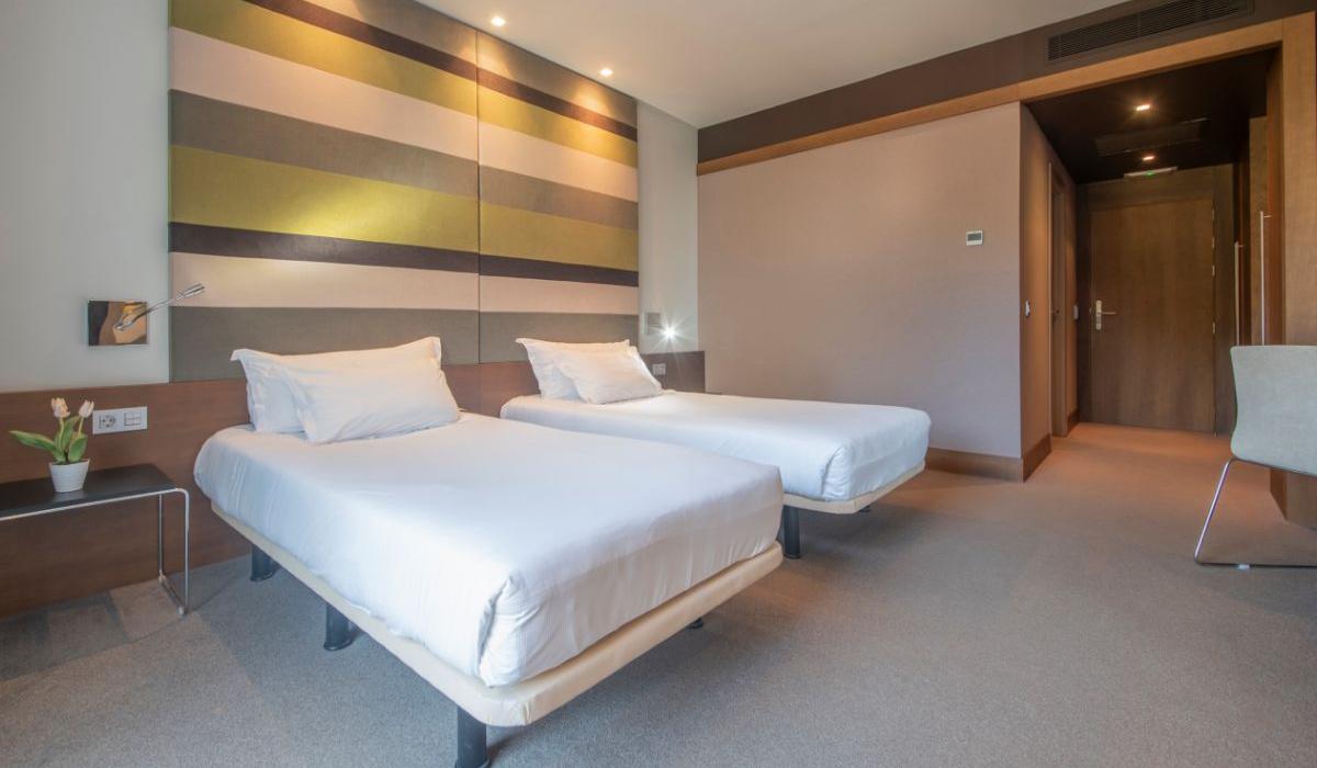Connecting Double Rom Blau Hotel Las Caldas Asturias Connecting Double Rom Blau Hotel Las Caldas Asturias