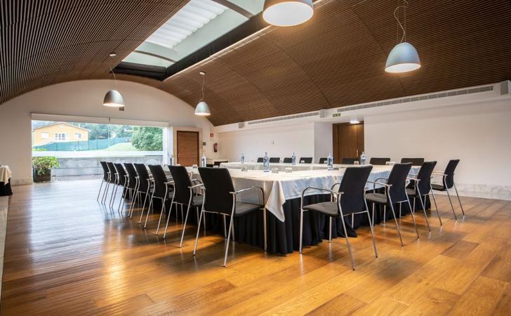 Peña Avis Lounge Blau Hotel Las Caldas Asturias Peña Avis Lounge Blau Hotel Las Caldas Asturias